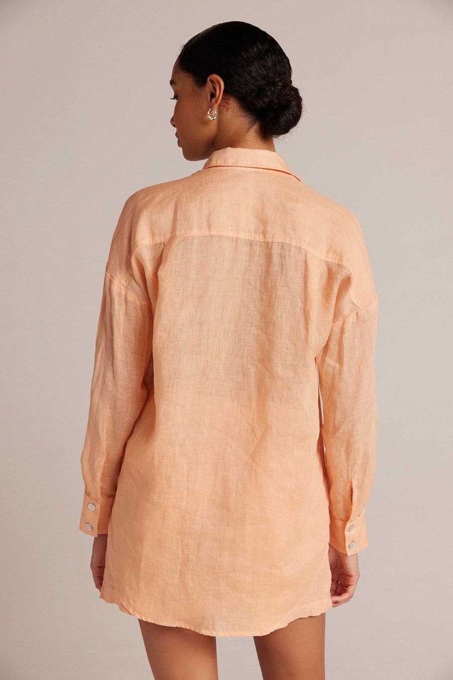 Bella Dahl Boyfriend Button Down - Peach Parker Long Sleeve