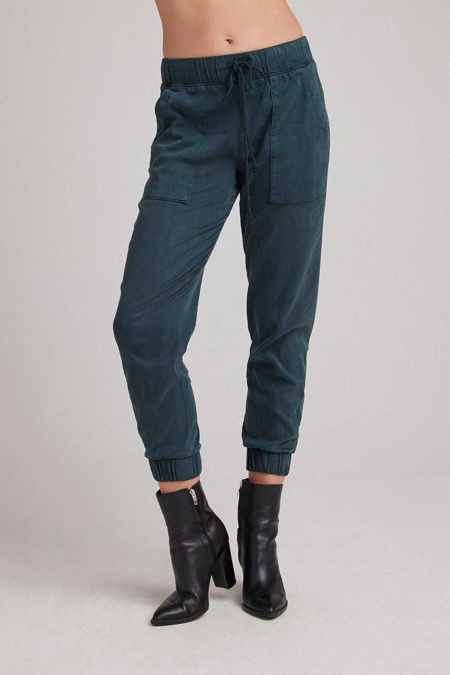 Bella Dahl Pocket Jogger - Jade Night Joggers