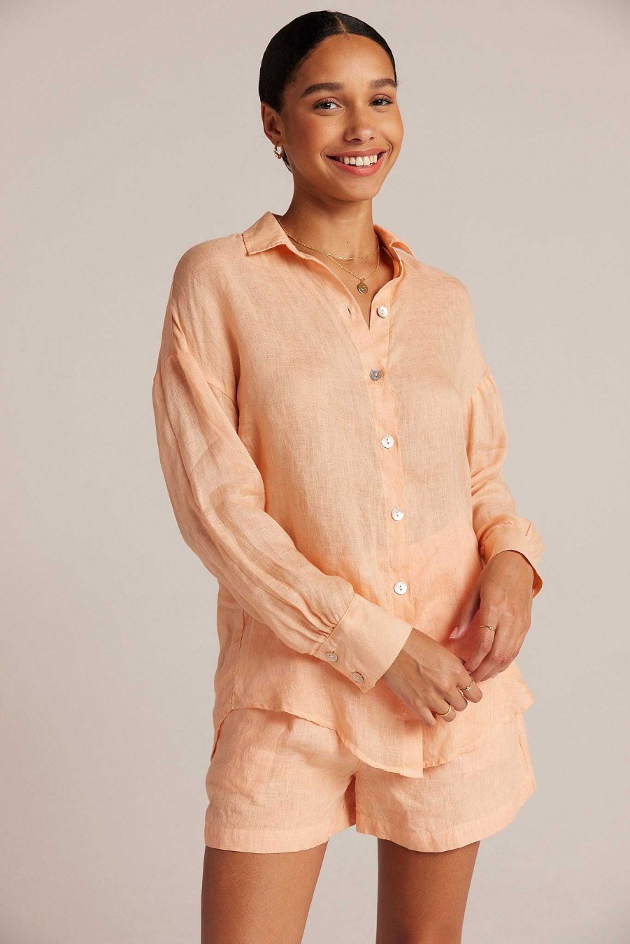 Bella Dahl Boyfriend Button Down - Peach Parker Button Down