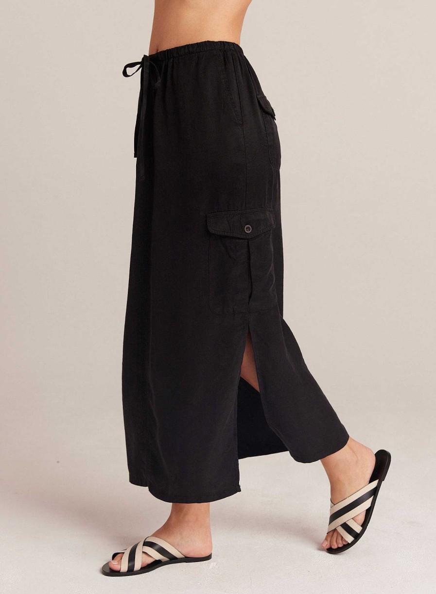 Bella Dahl Goldie Bellow Pocket Cargo Skirt - Black Skirts