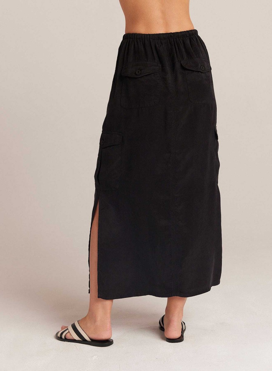 Bella Dahl Goldie Bellow Pocket Cargo Skirt - Black Skirts